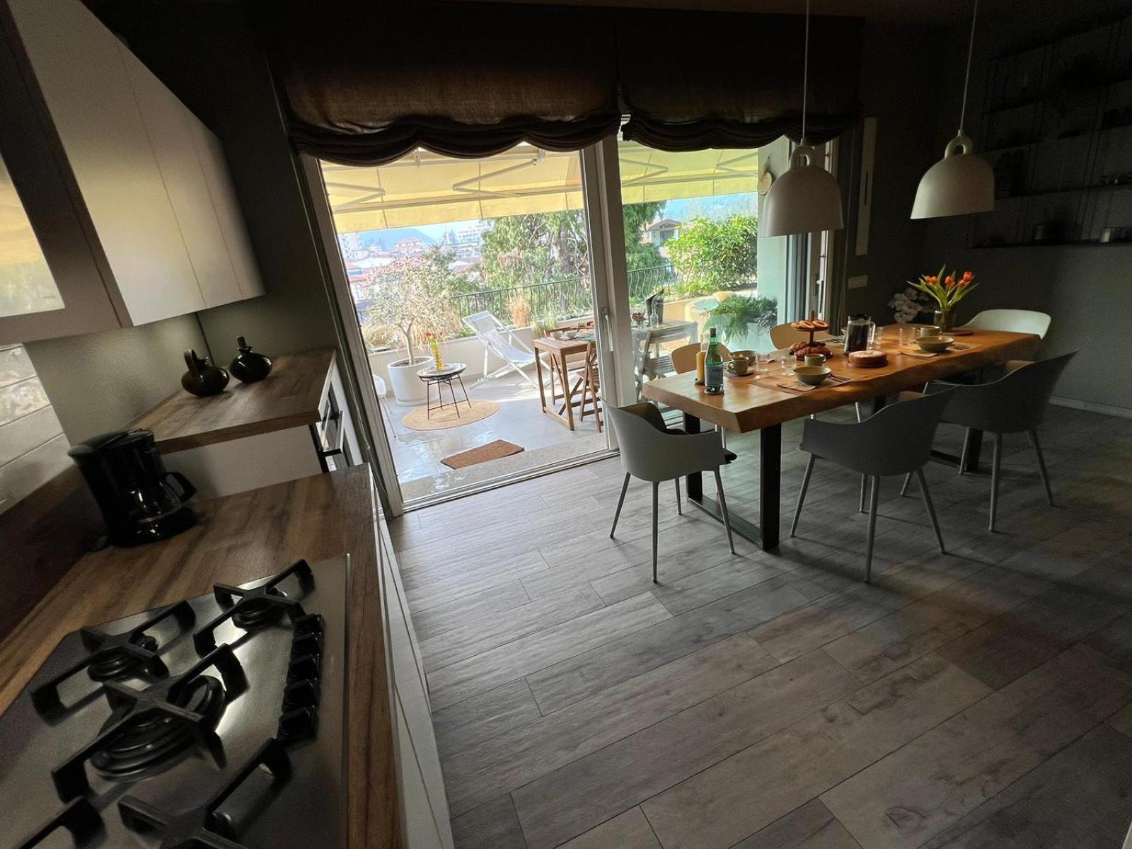 La Bollicina Boutique Apartment And Spa 베르바니아 외부 사진
